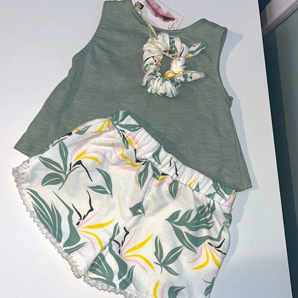 Jessica Simpson 2pc Set - Picture 7 of 7